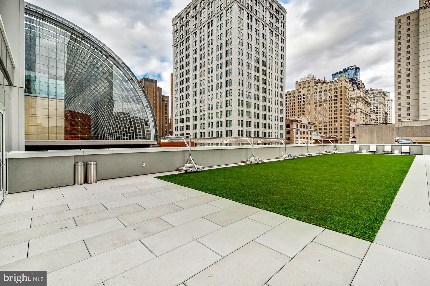 301 South Broad Street, Unit 4001 Philadelphia, PA 19107 - Photo 82 of 84 a view of outdoor space yard and barbecue grill