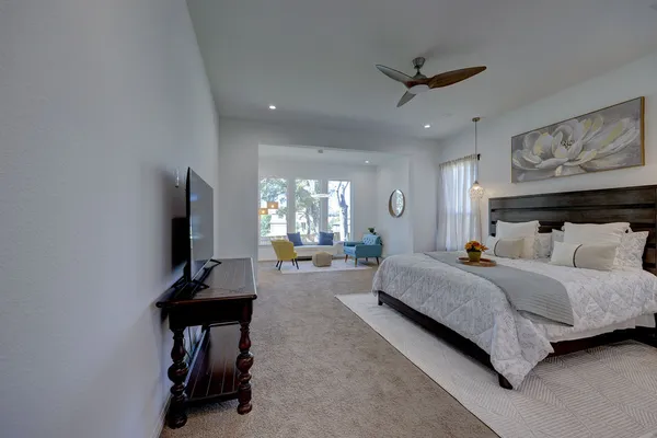 $799,900 | 351 Pigeon River Road, Kyle, TX 78640