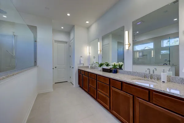 $799,900 | 351 Pigeon River Road, Kyle, TX 78640