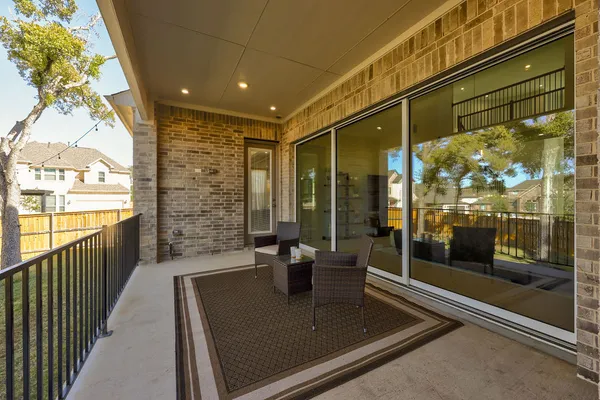 $799,900 | 351 Pigeon River Road, Kyle, TX 78640