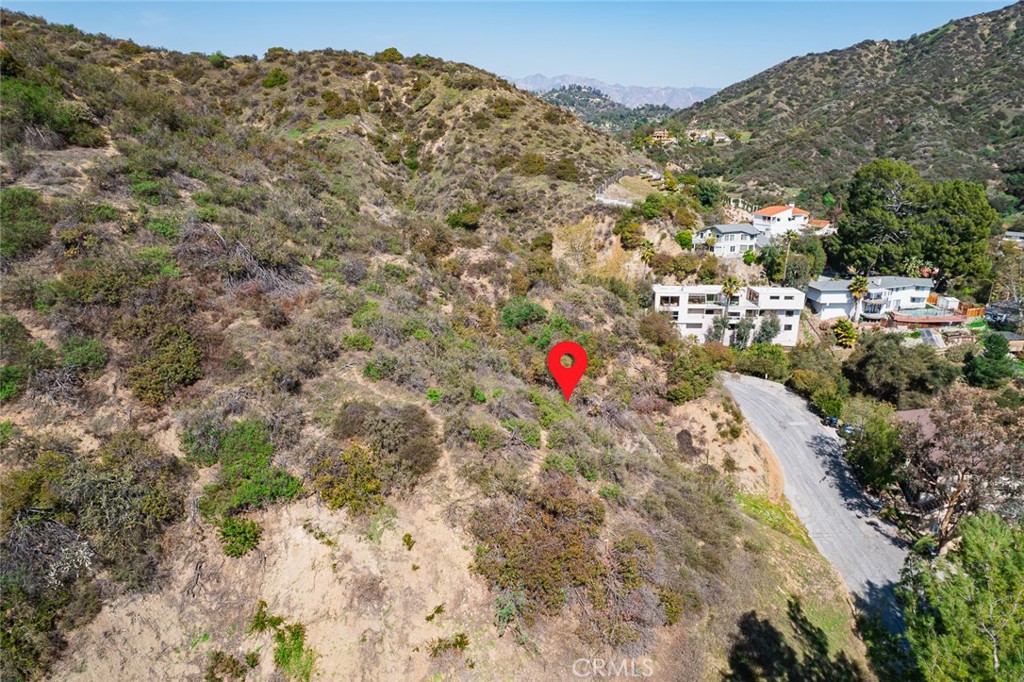 2745 Kennington Drive Glendale, CA 91208 - Photo 14 of 14 a view of a city