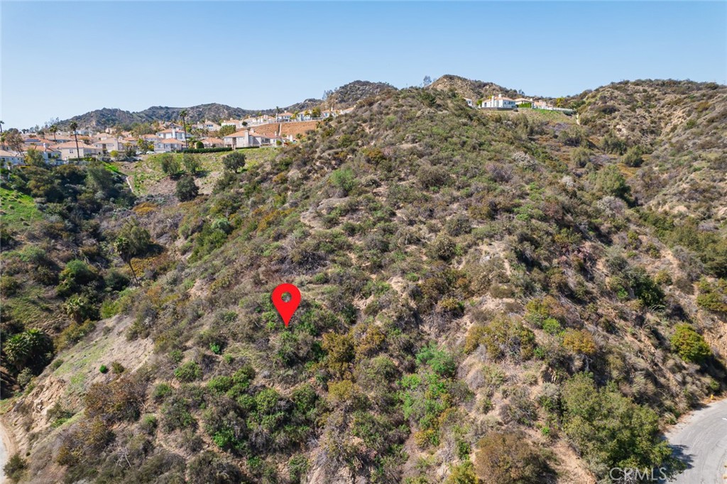 2745 Kennington Drive Glendale, CA 91208 - Photo 4 of 14 a view of a mountain