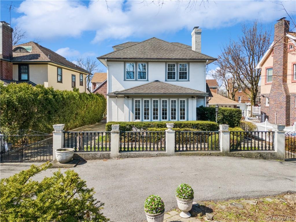 3350 Country Club Road Bronx, NY 10465 - Photo 1 of 1 Front of House