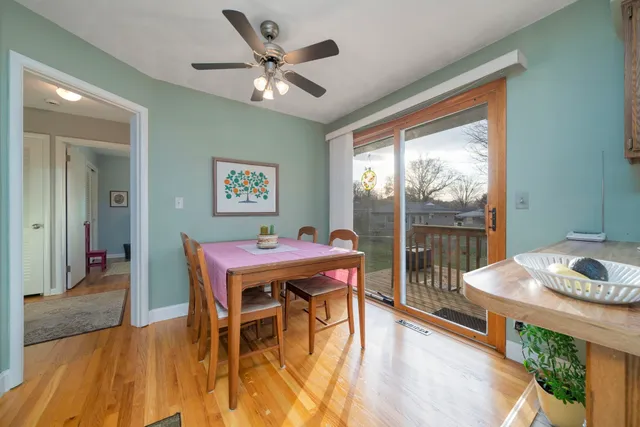 $180,000 | 719 Blenheim Drive, Rockford, IL 61108