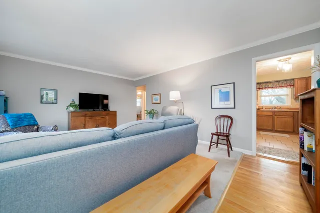 $180,000 | 719 Blenheim Drive, Rockford, IL 61108