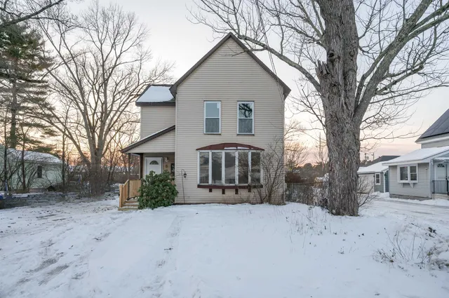 $449,900 | 6 Grover Street, Concord, NH 03301