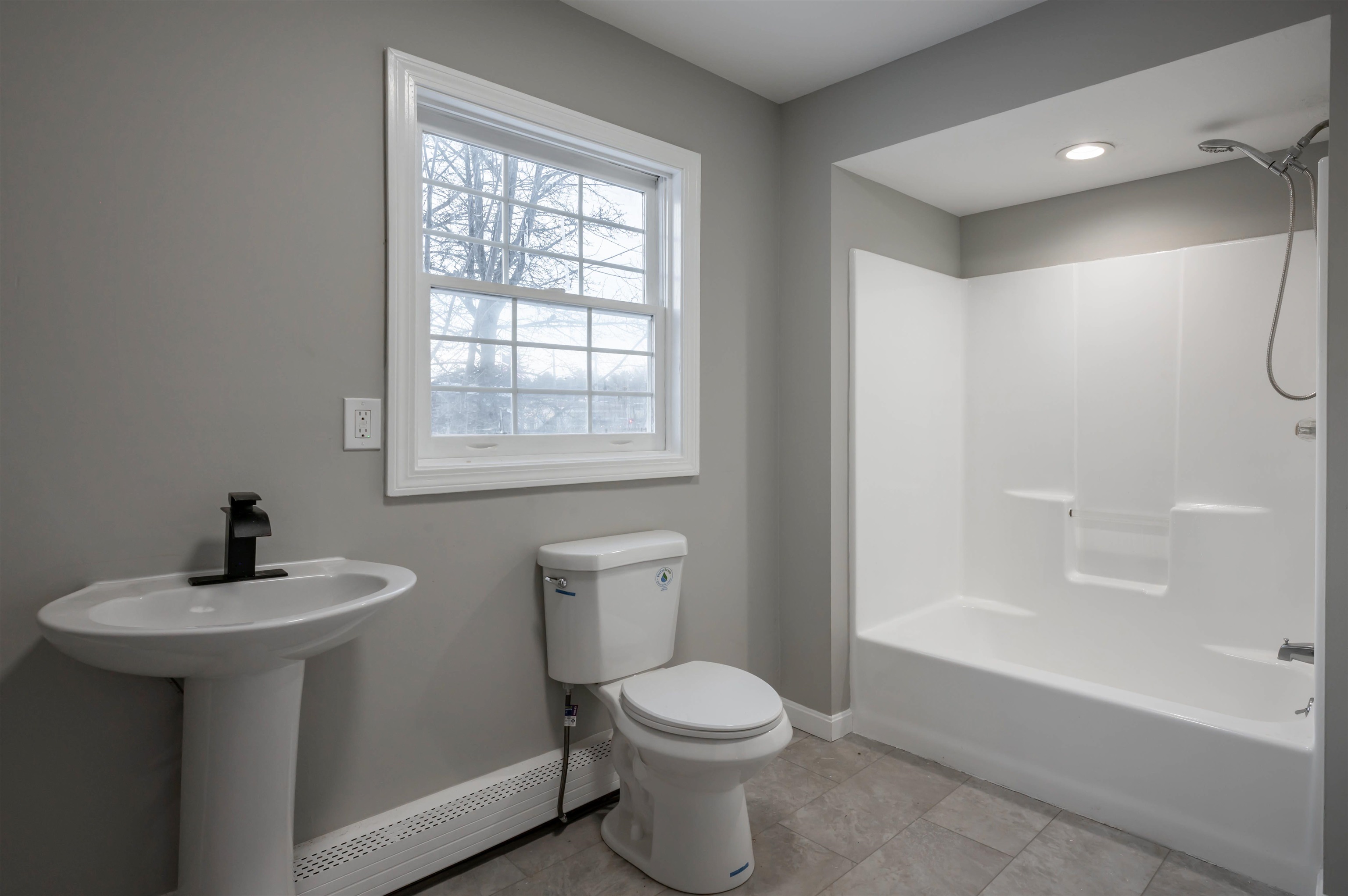 6 Grover Street Concord, NH 03301 - Photo 10 of 33