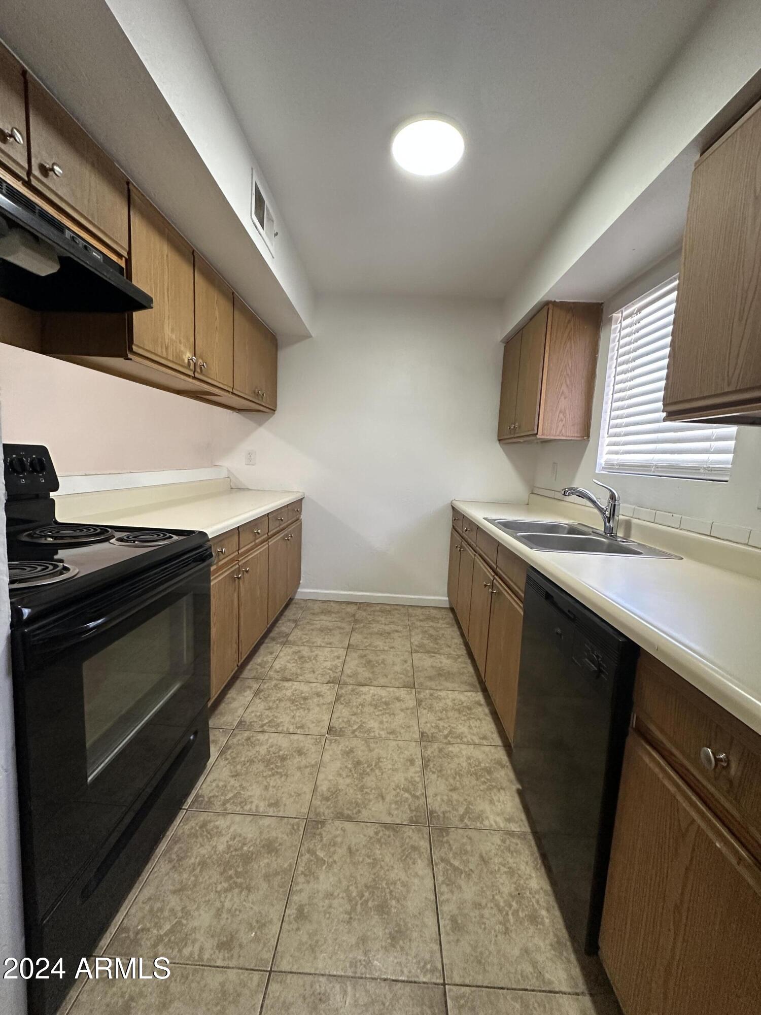 2650 East McKellips Road, Unit 224 Mesa, AZ 85213 - Photo 5 of 25 IMG_7346