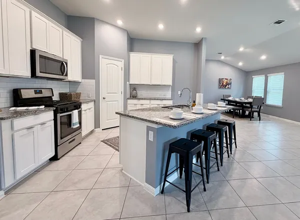 $444,700 | 1005 Sundrops Street, Leander, TX 78641