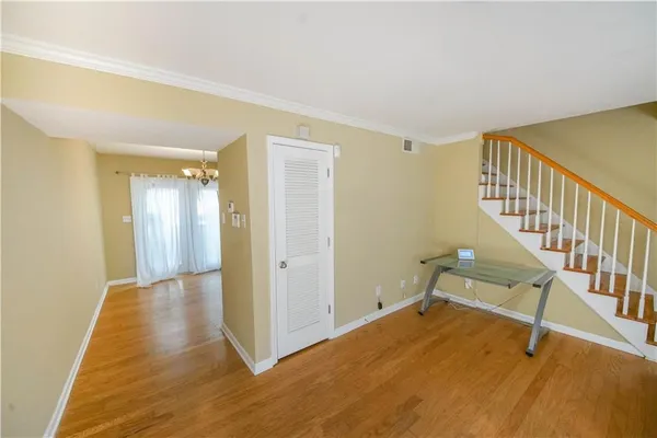 $188,500 | 6940 Roswell Road, Unit C14, Atlanta, GA 30328