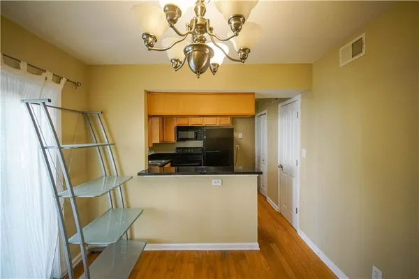 $188,500 | 6940 Roswell Road, Unit C14, Atlanta, GA 30328