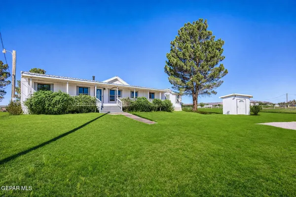 $420,000 | 1775 Ray Luchini Drive, Las Cruces, NM 88007