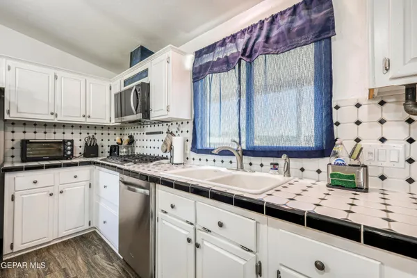 $420,000 | 1775 Ray Luchini Drive, Las Cruces, NM 88007
