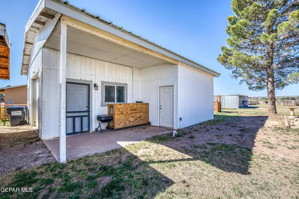 $420,000 | 1775 Ray Luchini Drive, Las Cruces, NM 88007