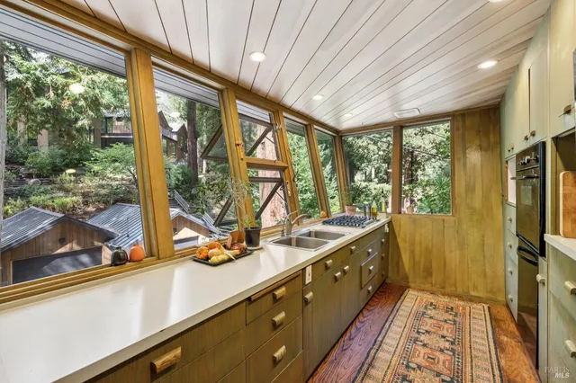 $1,995,000 | 20 Winwood Place, Mill Valley, CA 94941