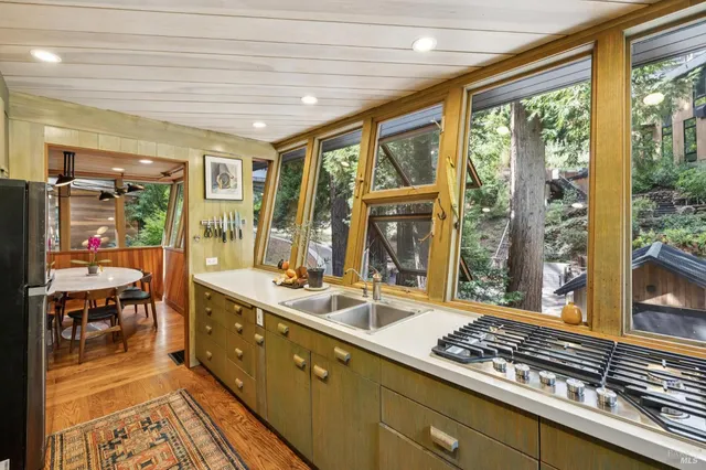 $1,995,000 | 20 Winwood Place, Mill Valley, CA 94941