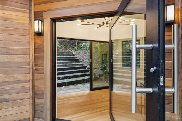 $1,995,000 | 20 Winwood Place, Mill Valley, CA 94941