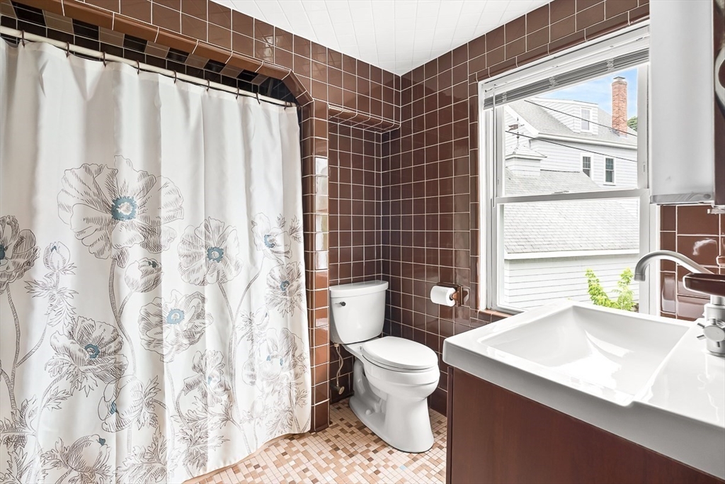 265 Main Street Melrose, MA 02176 - Photo 32 of 38