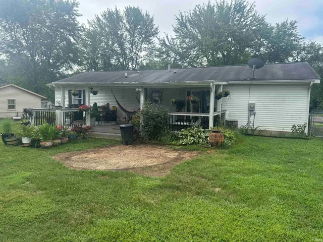 $237,000 | 512 Tulip Tree Court, Ellettsville, IN 47429