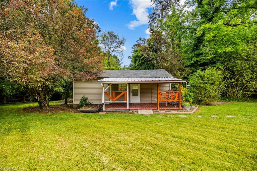 3603 Fieldview Road Pleasant Garden, NC 27313 - Photo 24 of 31 Storage Shed