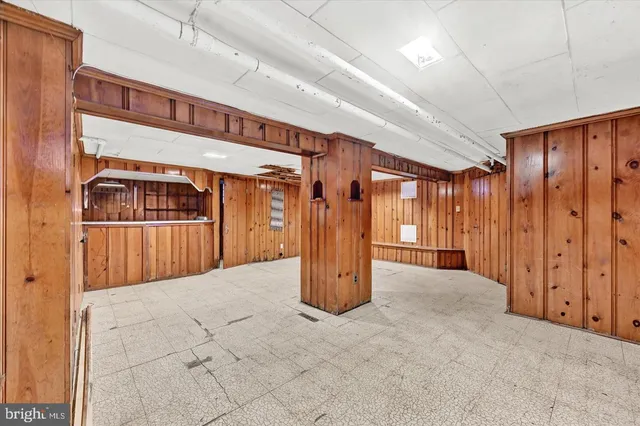 a view of an entryway