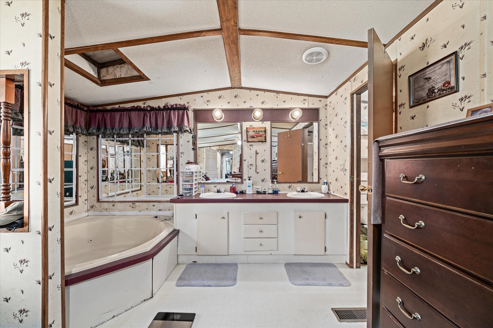 306 Viola Drive Sparta, TN 38583 - Photo 8 of 34