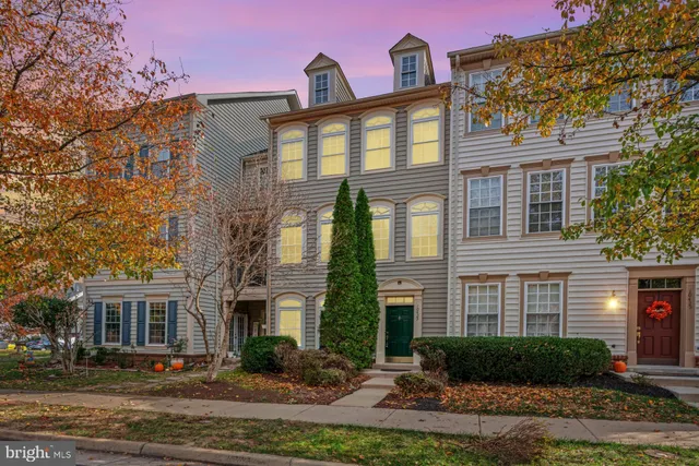 $590,000 | 10423 Rifle Road, Bristow, VA 20136