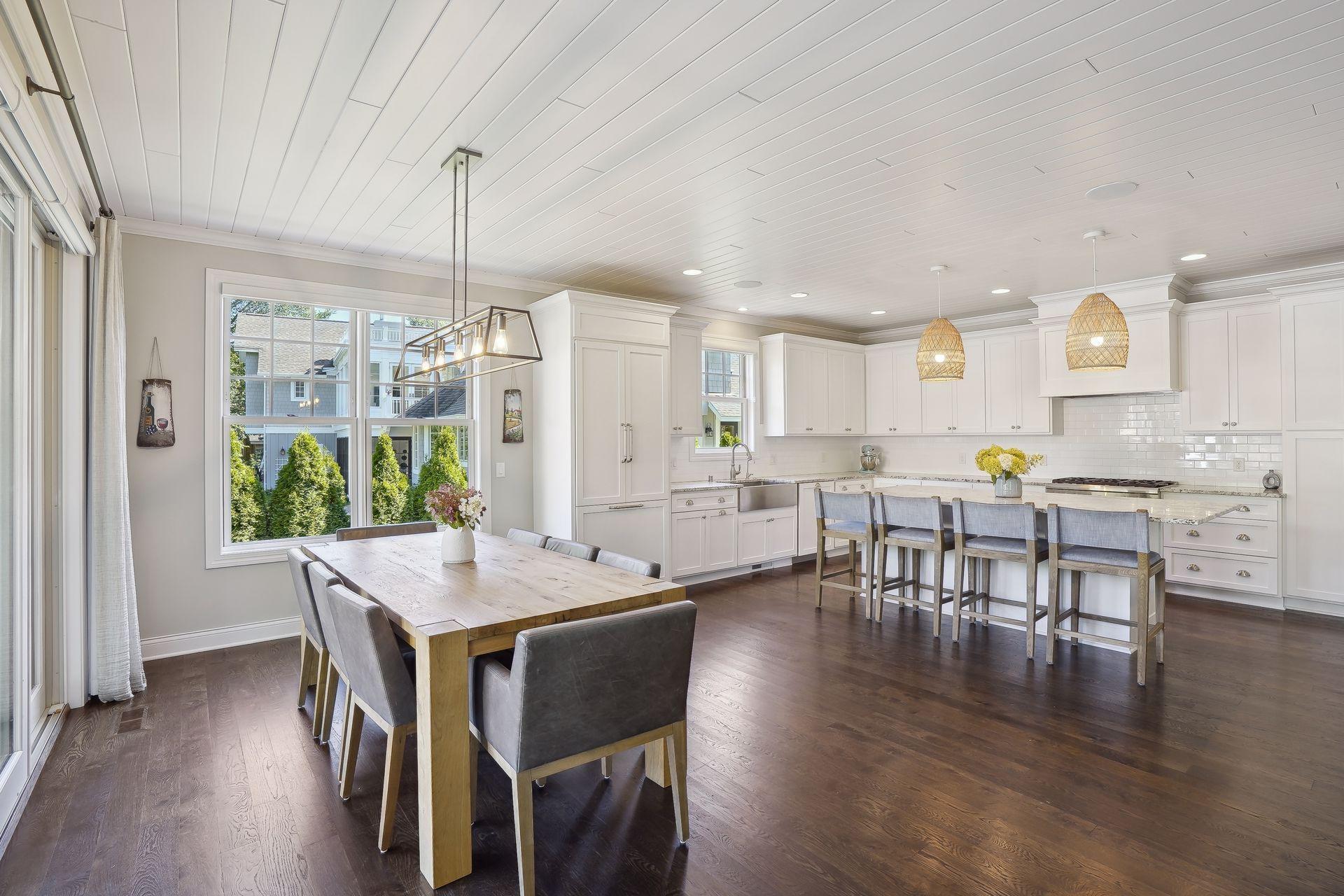 20400 Western Road Deephaven, MN 55331 - Photo 7 of 41