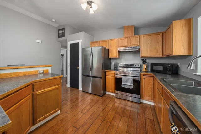 $475,000 | 197 Mox Chehalis Road, Elma, WA 98541