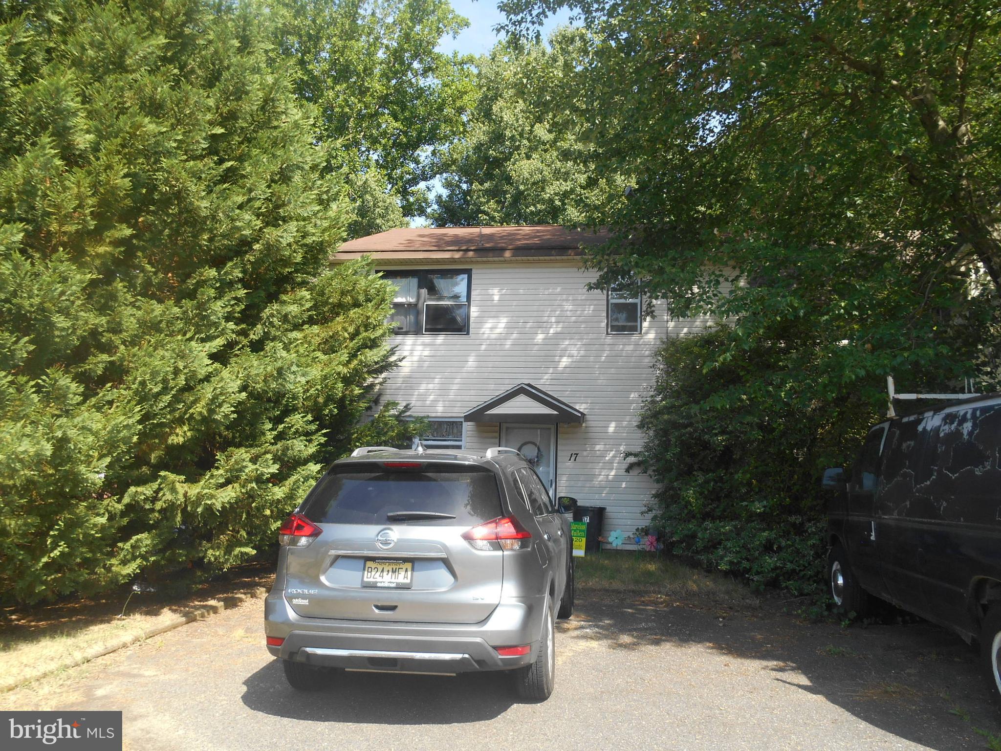17 Kings Road Sicklerville, NJ 08081 - Photo 1 of 1