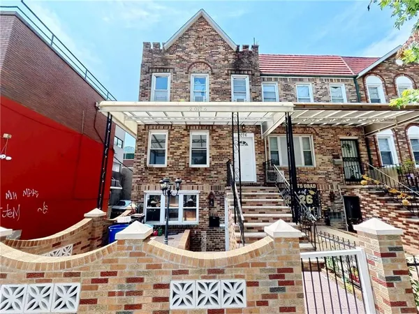 $1,249,999 | 2076 Coyle Street | Madison