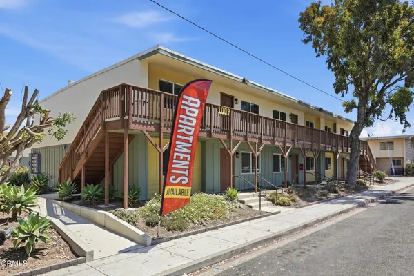 $2,150 | 1009 East Jones Street, Unit 330, Santa Maria, CA 93454