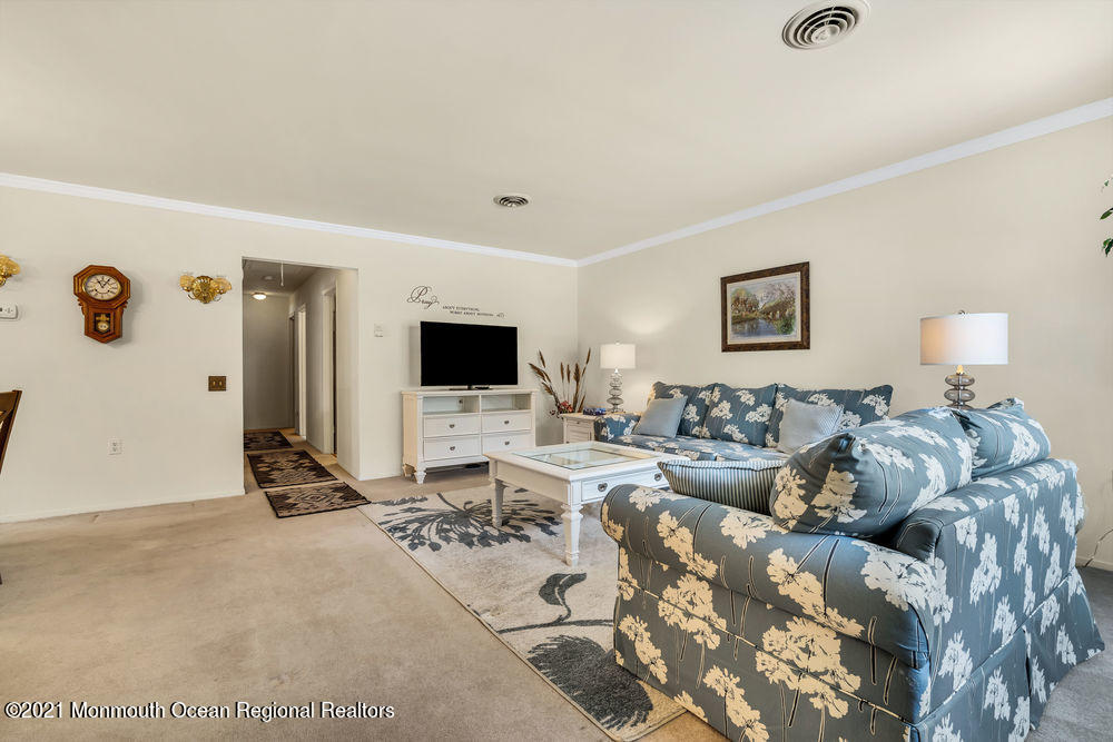 144 A Sunset Road, Unit A Whiting, NJ 08759 - Photo 8 of 45 010_dsc06868