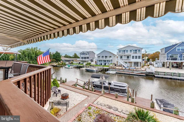 $624,900 | 68 Edgewater Drive, Tuckerton, NJ 08087