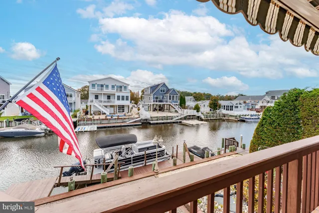 $624,900 | 68 Edgewater Drive, Tuckerton, NJ 08087