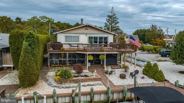 $624,900 | 68 Edgewater Drive, Tuckerton, NJ 08087