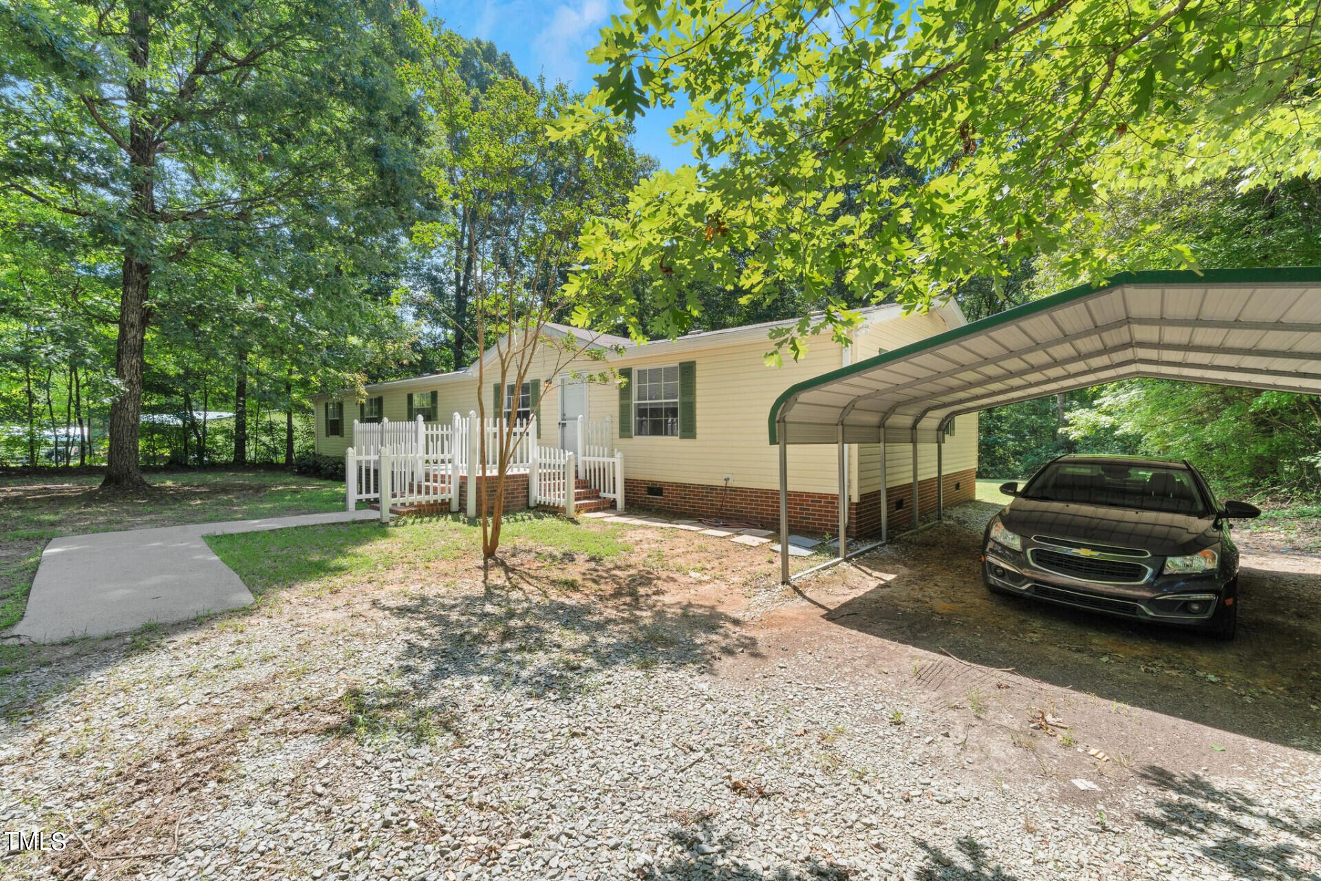 2416 Lucy Garrett Road Roxboro, NC 27574 - Photo 3 of 25 2416LucyGarrettRd_46130_3