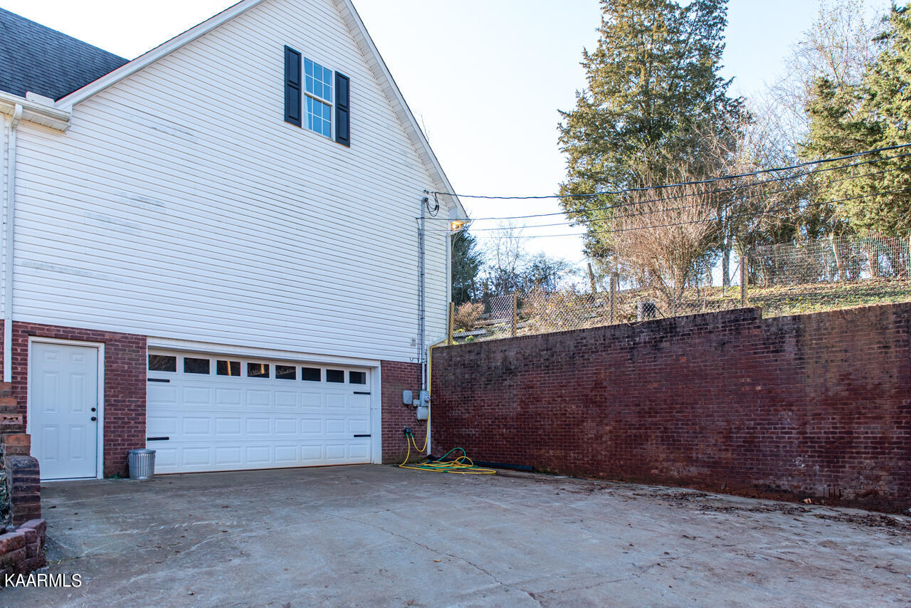 8053 West Pointe Drive Talbott, TN 37877 - Photo 6 of 40 DSC_8311