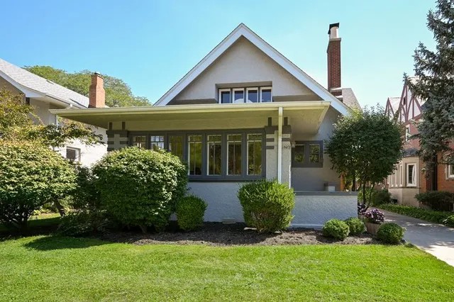 $790,000 | 727 Clinton Place, River Forest, IL 60305