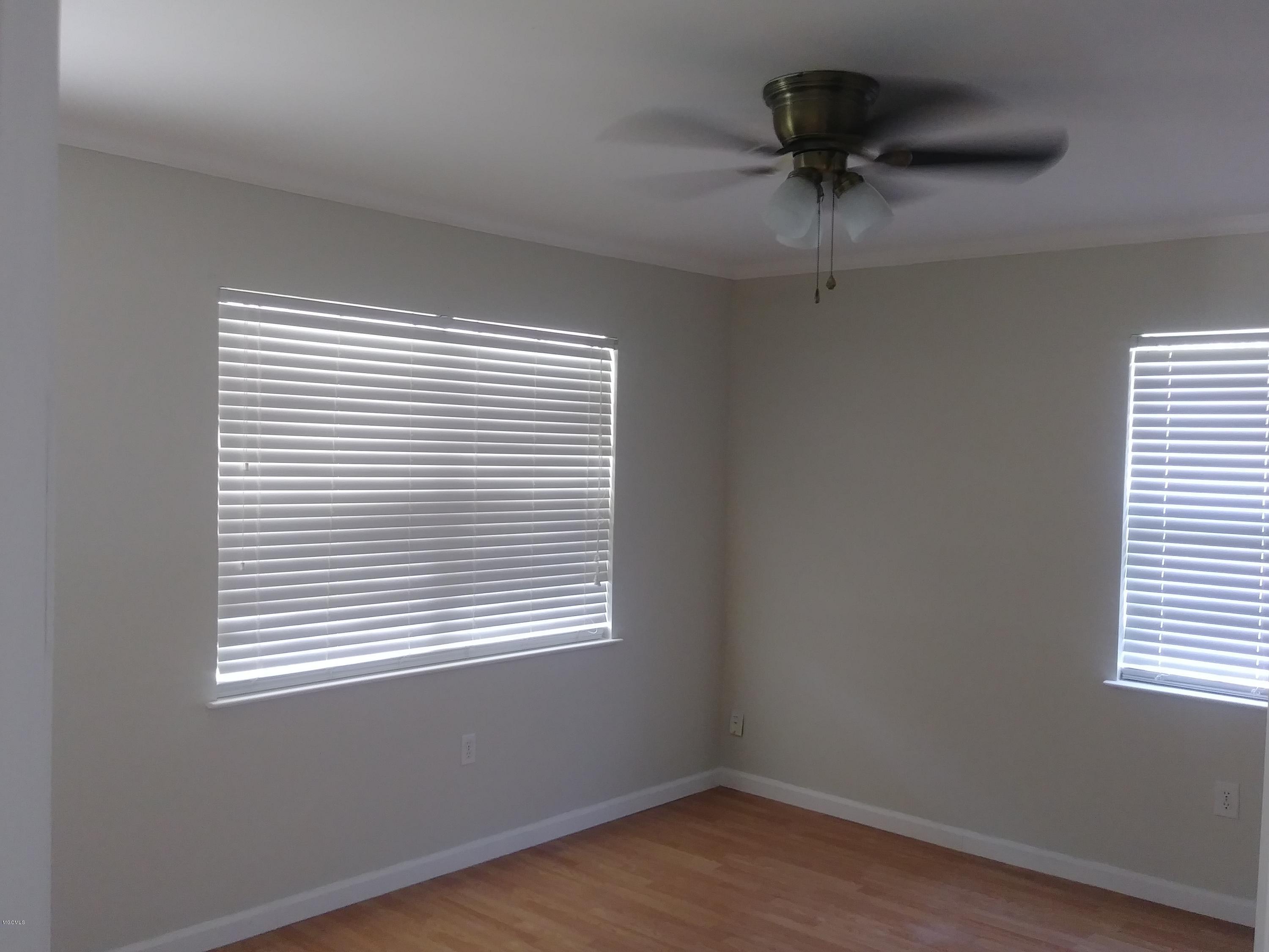 3100 Roberson Road Bay St. Louis, MS 39520 - Photo 13 of 20 0220181158