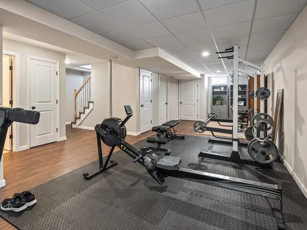 $799,999 | 81 Longmeadow Drive, Lowell, MA 01852