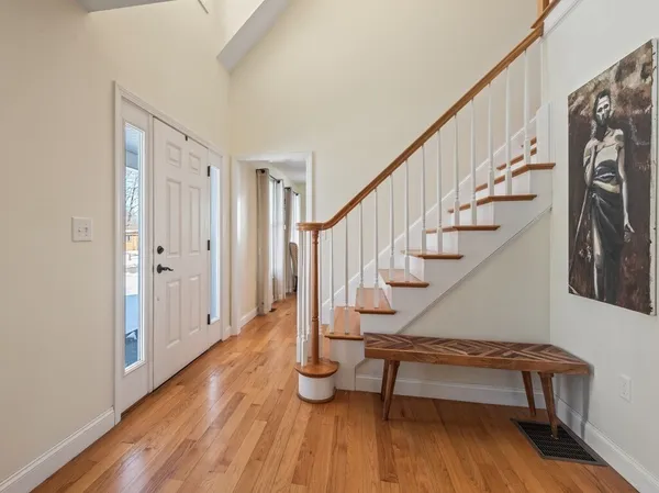 $799,999 | 81 Longmeadow Drive, Lowell, MA 01852