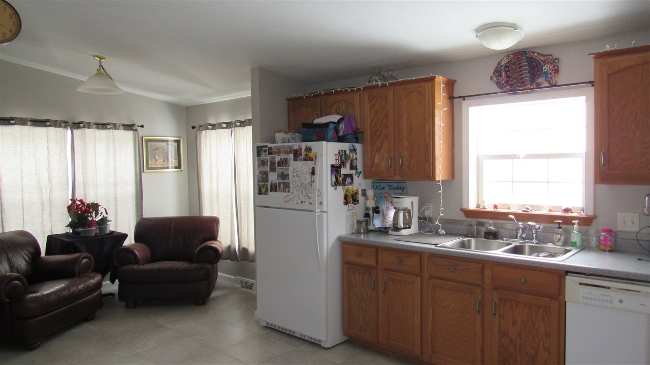 44 Fox Ridge Drive Berwick, ME 03901 - Photo 2 of 19 Gallery Image 2