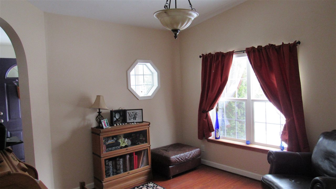 44 Fox Ridge Drive Berwick, ME 03901 - Photo 4 of 19 Gallery Image 4