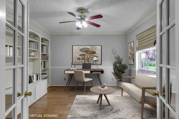 $570,000 | 92 South Bonneymead Circle, The Woodlands, TX 77381