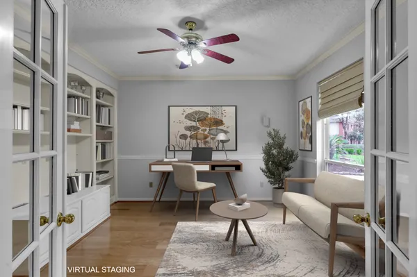 $570,000 | 92 South Bonneymead Circle, The Woodlands, TX 77381