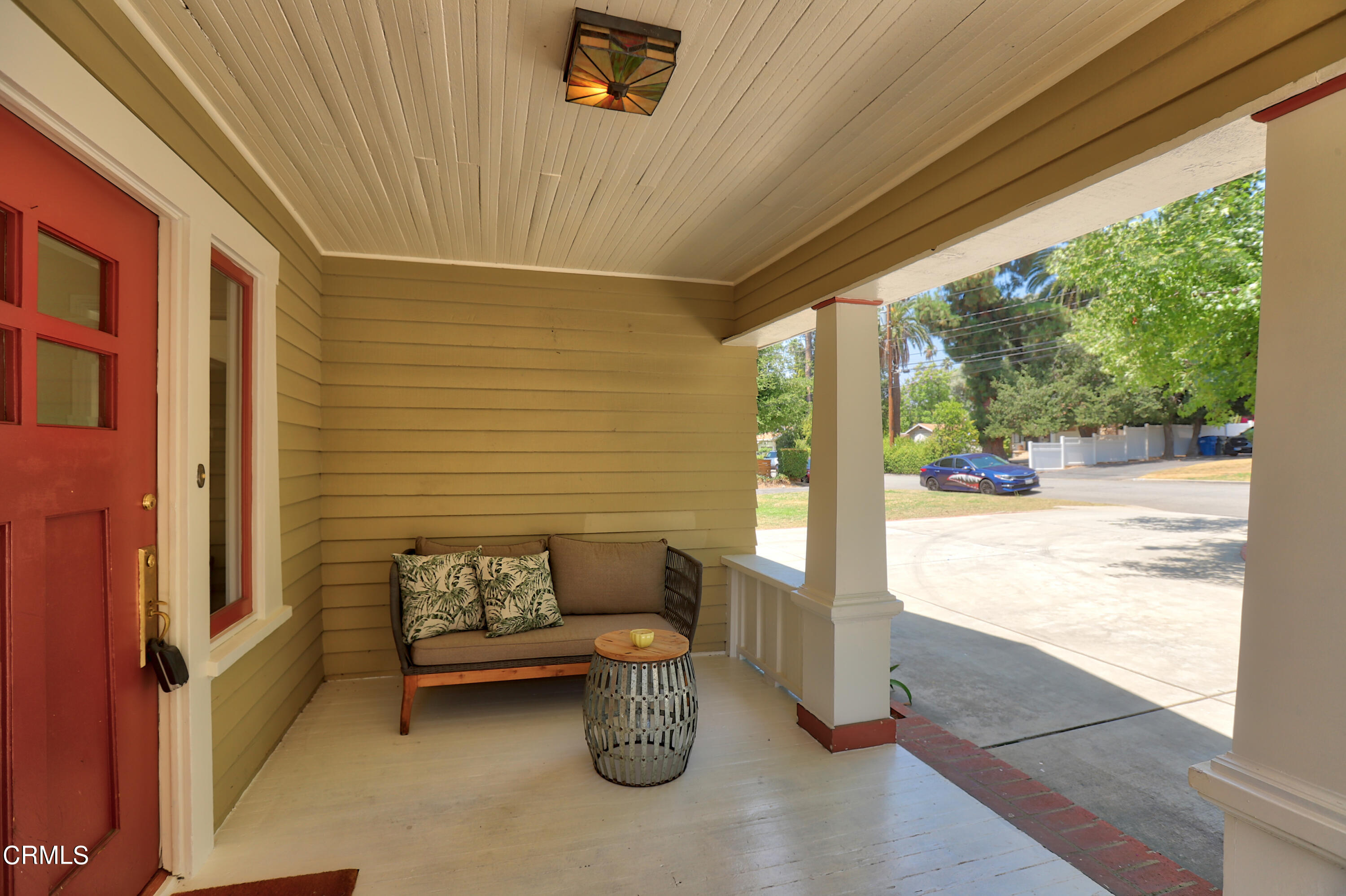 1062 Morada Place Altadena, CA 91001 - Photo 4 of 24 a building outdoor space with patio furniture and garden