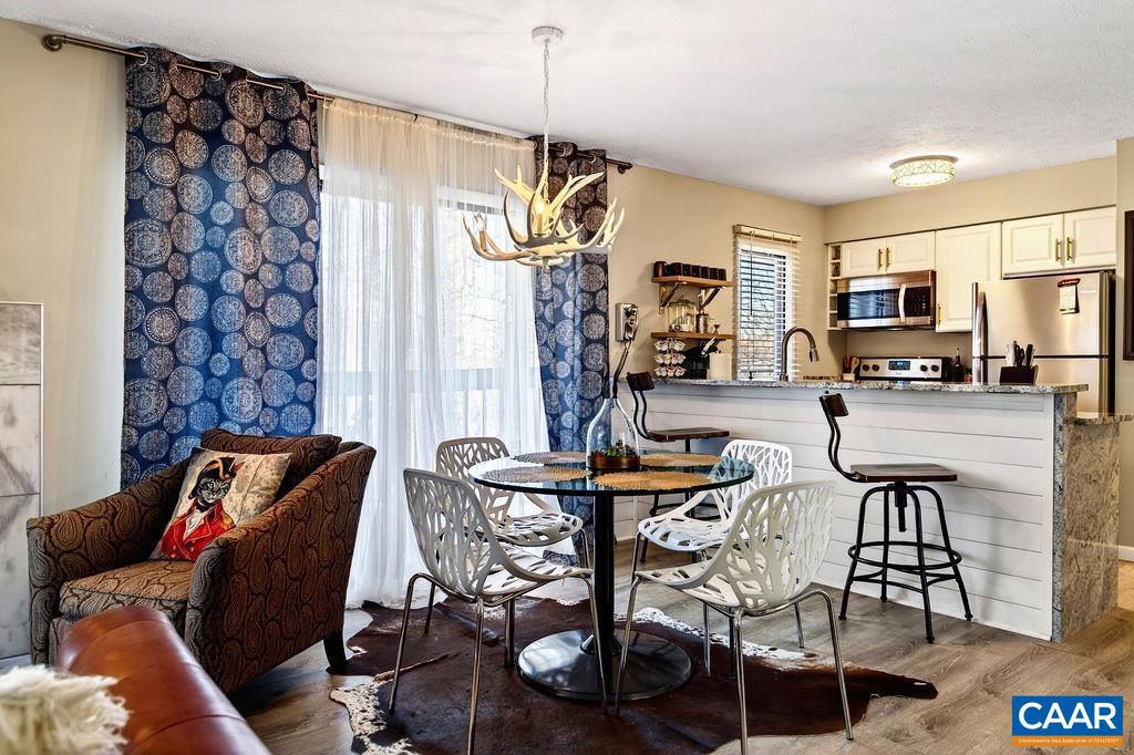 2247 Tanners Ridge Roseland, VA 22967 - Photo 13 of 24