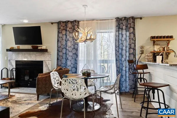 $231,900 | 2247 Tanners Ridge, Roseland, VA 22967