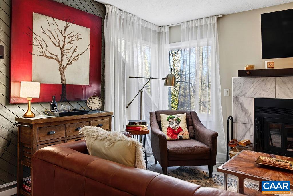 2247 Tanners Ridge Roseland, VA 22967 - Photo 16 of 24